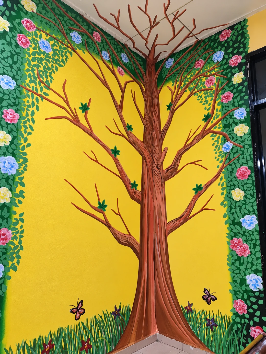Pepohon & bunga — mural siap